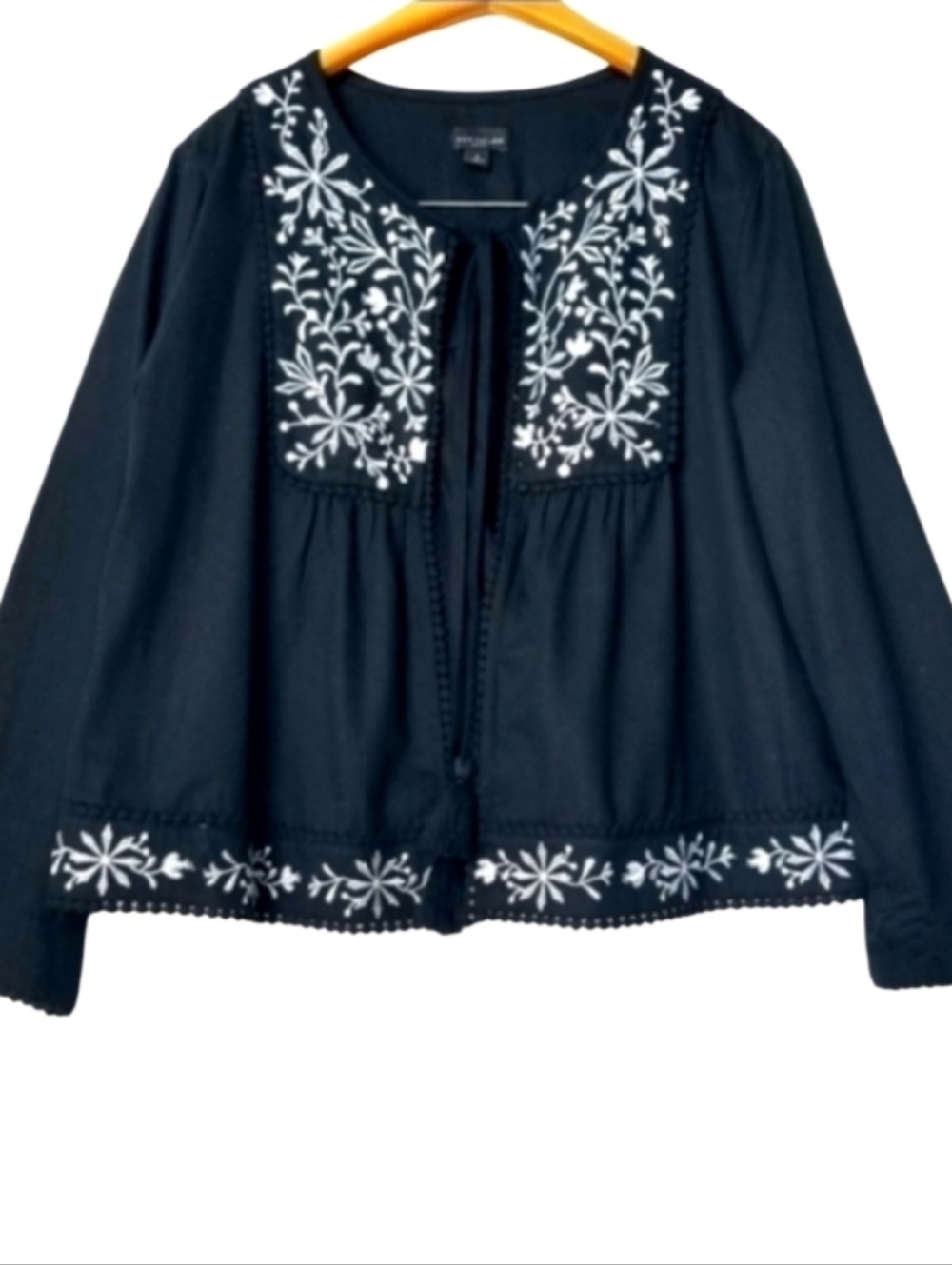 ANN TAYLOR Cotton Embroidered Tassel Tie Jacket!